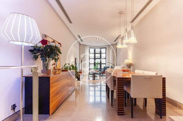 5 soveværelse Villa til salg i Centro, Castelló de la Plana - € 350.000 (Ref: 9433618)