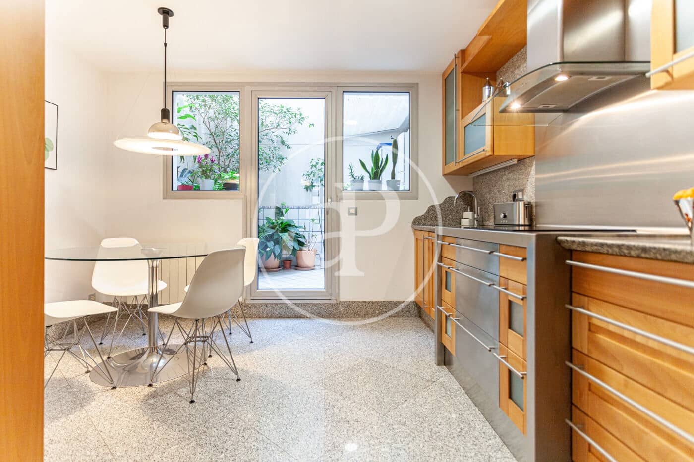 5 soveværelse Villa til salg i Castello de la Plana - € 350.000 (Ref: 9433618)