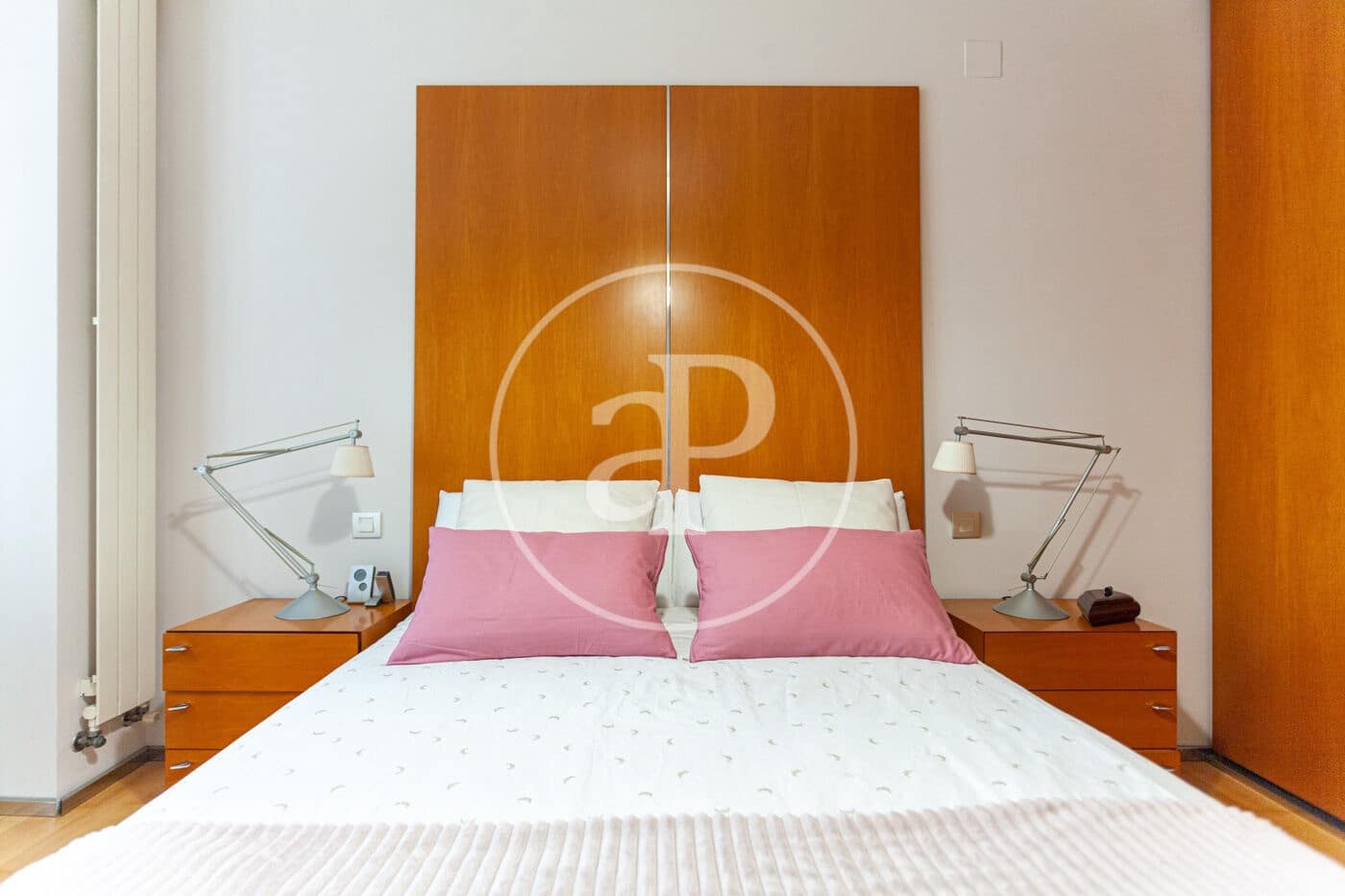 5 soveværelse Villa til salg i Castello de la Plana - € 350.000 (Ref: 9433618)