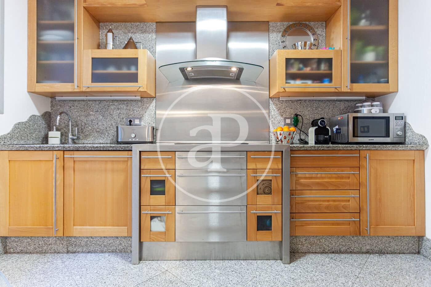 5 soveværelse Villa til salg i Castello de la Plana - € 350.000 (Ref: 9433618)