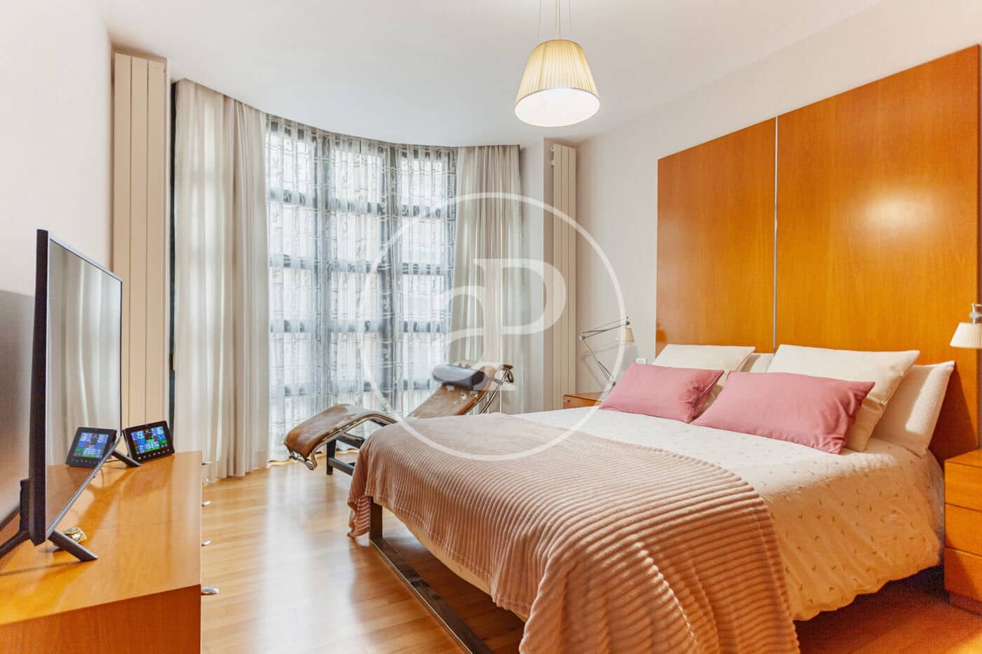 5 soveværelse Villa til salg i Castello de la Plana - € 350.000 (Ref: 9433618)