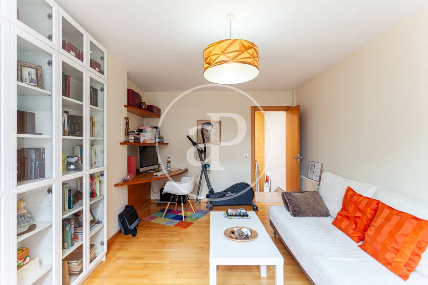 5 soveværelse Villa til salg i Castello de la Plana - € 350.000 (Ref: 9433618)