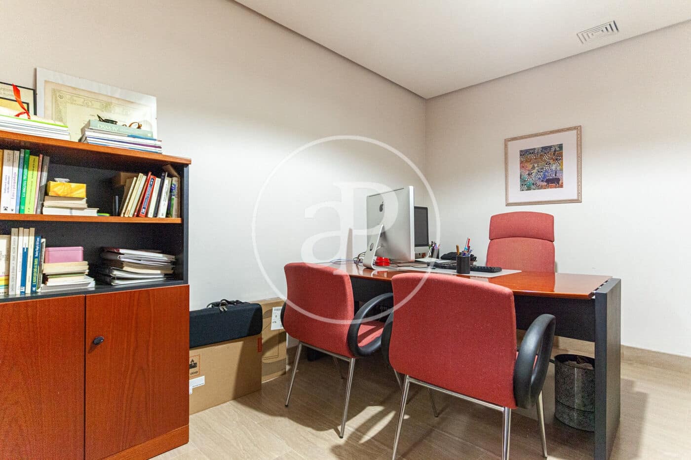 5 soveværelse Villa til salg i Castello de la Plana - € 350.000 (Ref: 9433618)