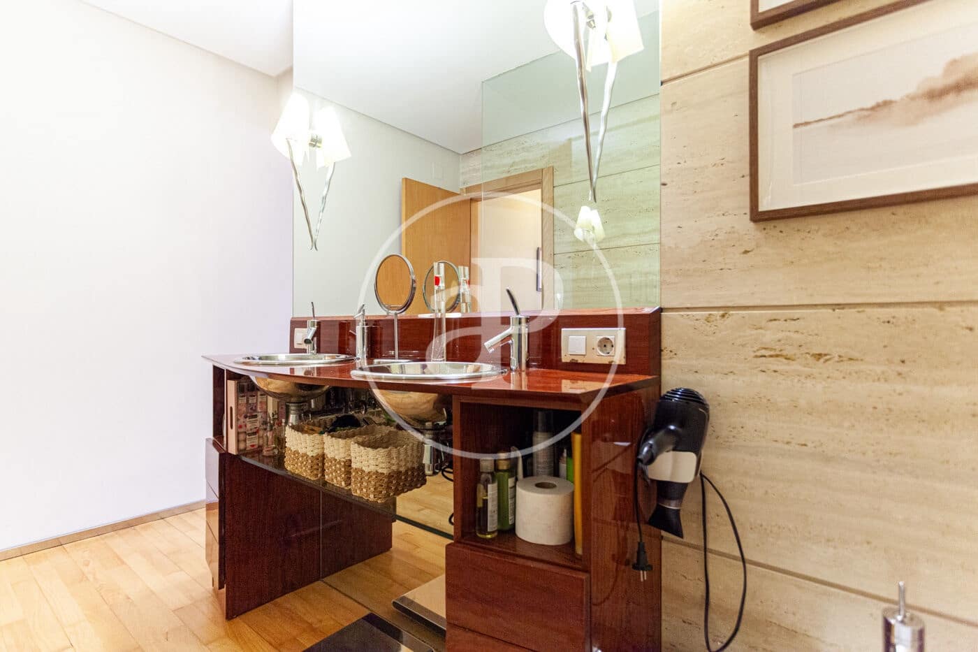 5 soveværelse Villa til salg i Castello de la Plana - € 350.000 (Ref: 9433618)