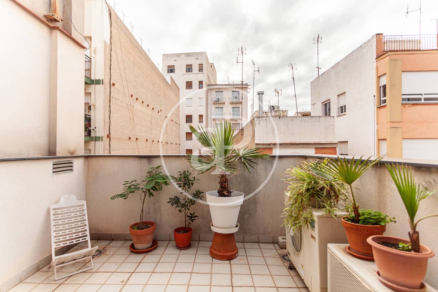 5 soveværelse Villa til salg i Castello de la Plana - € 350.000 (Ref: 9433618)