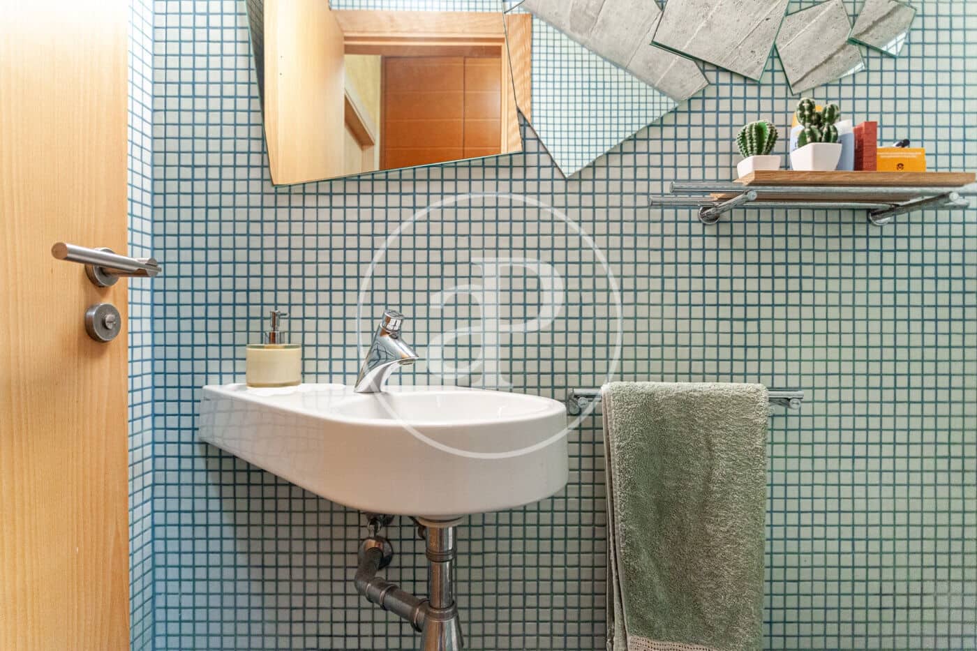 5 soveværelse Villa til salg i Castello de la Plana - € 350.000 (Ref: 9433618)