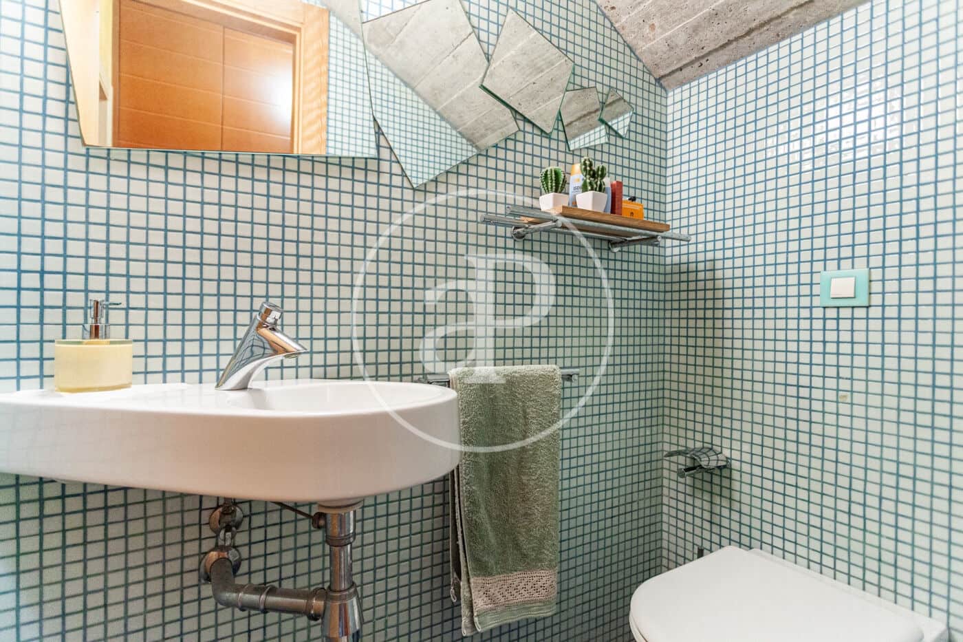 5 soveværelse Villa til salg i Castello de la Plana - € 350.000 (Ref: 9433618)