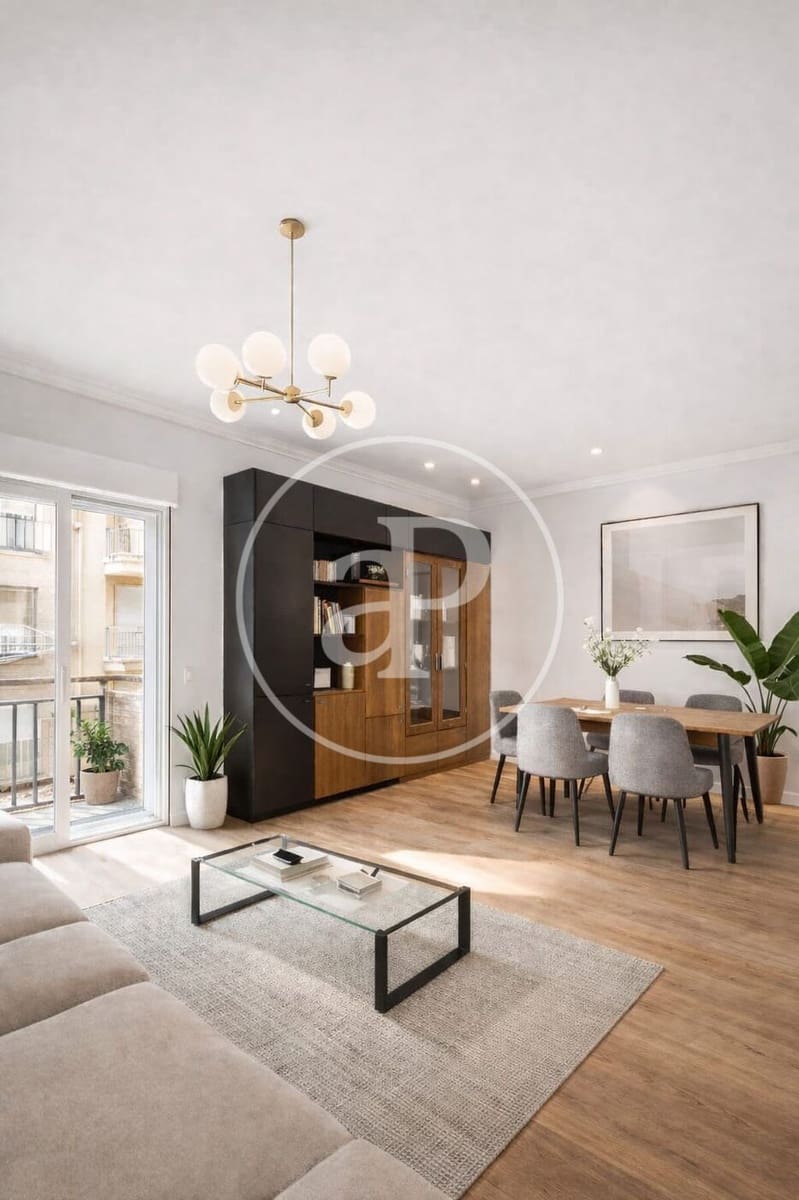 2 soveværelse Lejlighed til salg i Valencia by - € 330.000 (Ref: 9433620)