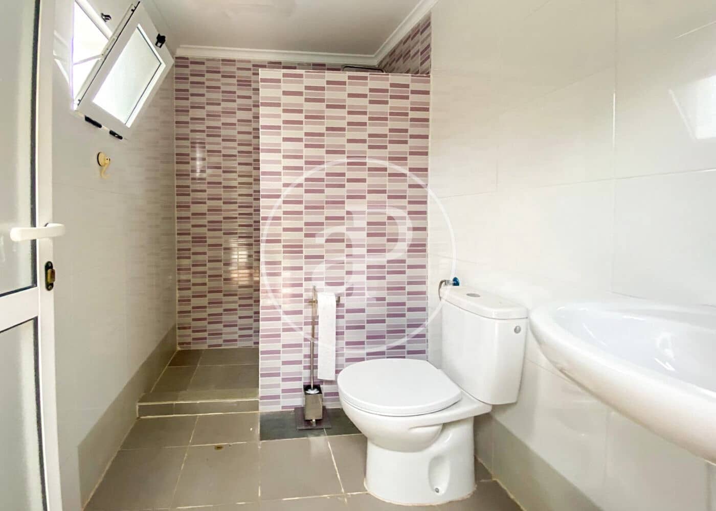 3 soverom Villa til salgs i Calicanto med svømmebasseng - € 285 000 (Ref: 9433621)