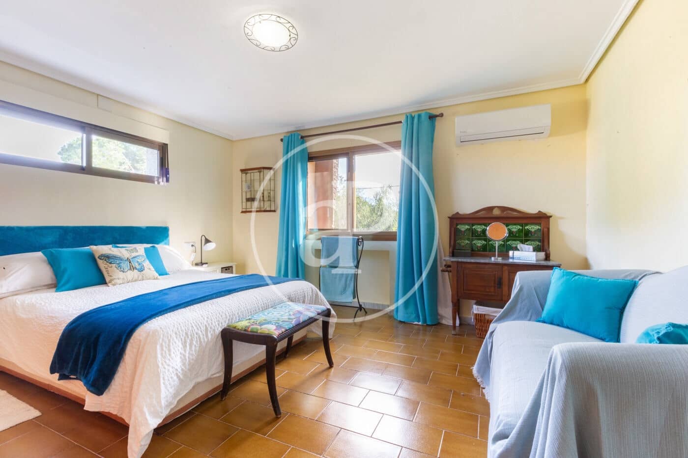 8 slaapkamer Villa te koop in Serra met zwembad - € 700.000 (Ref: 9437501)