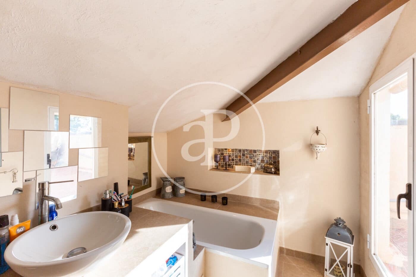 8 chambre Villa/Maison à vendre à Serra avec piscine - 700 000 € (Ref: 9437501)