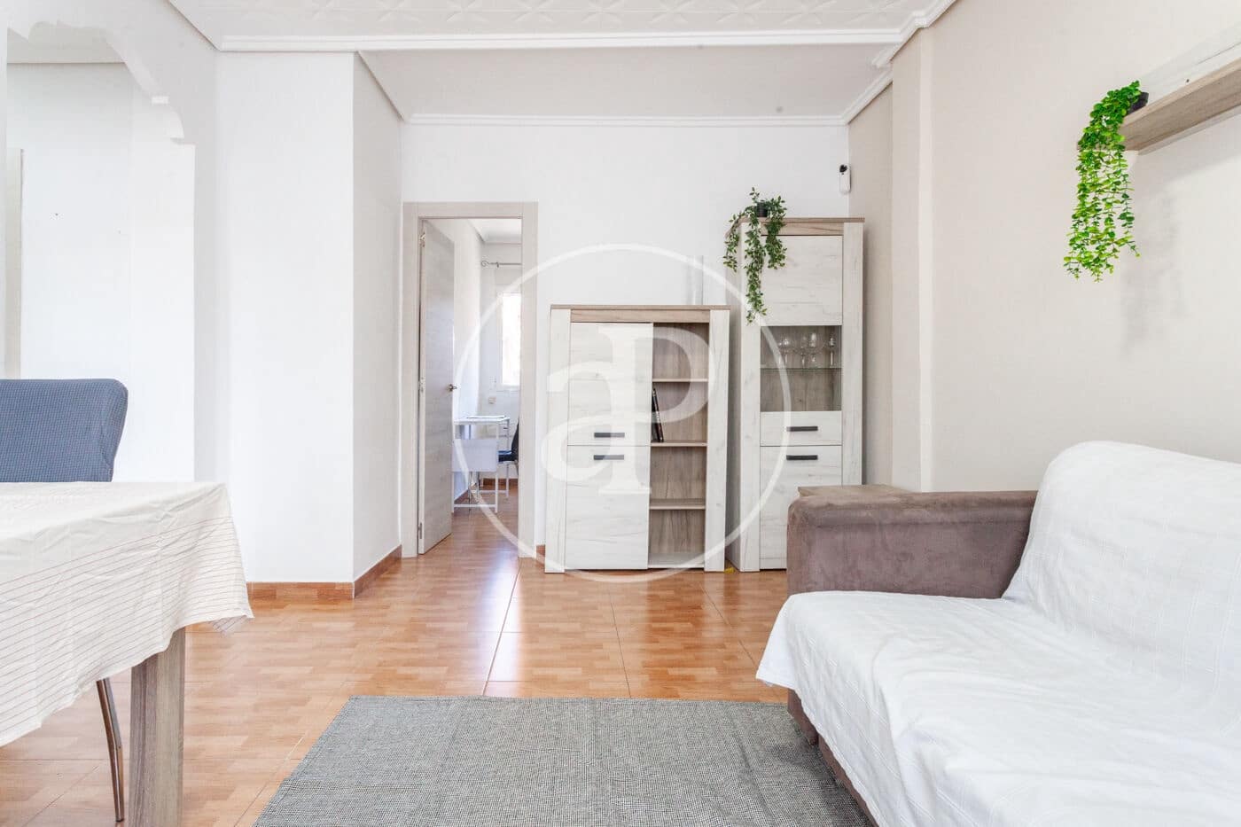 3 bedroom Apartment for rent in Valencia city - € 1,500 (Ref: 9437503)