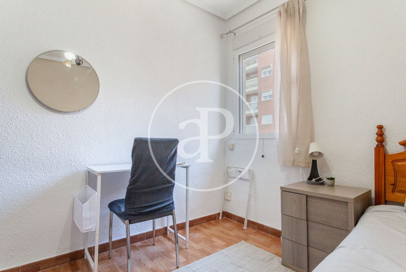 3 bedroom Apartment for rent in Valencia city - € 1,500 (Ref: 9437503)