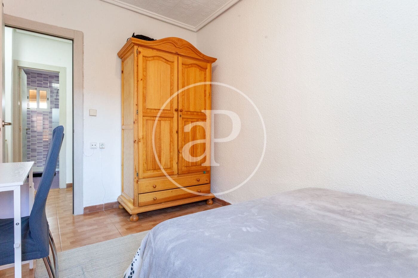 3 bedroom Apartment for rent in Valencia city - € 1,500 (Ref: 9437503)