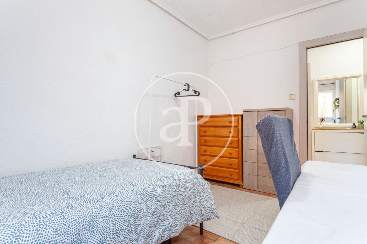 3 bedroom Apartment for rent in Valencia city - € 1,500 (Ref: 9437503)