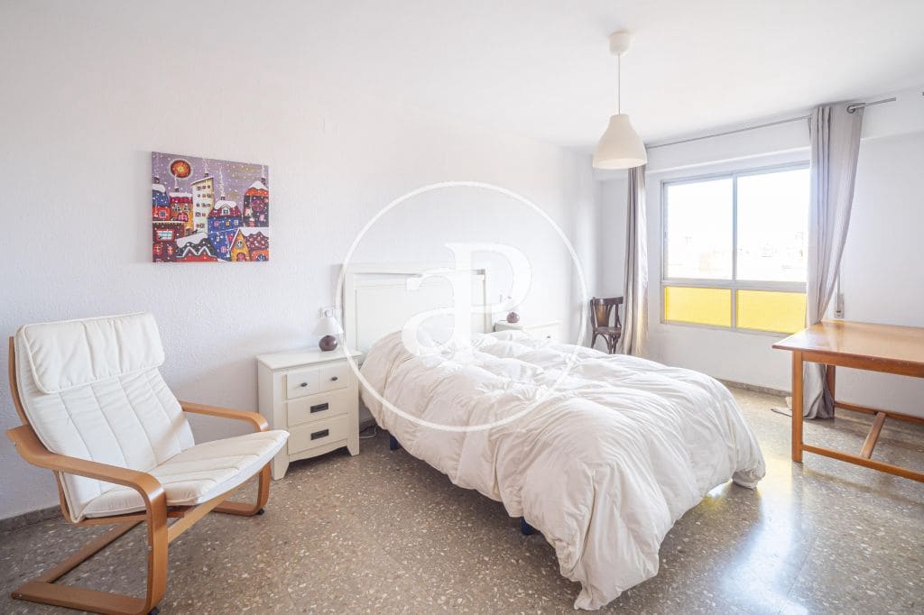 4 makuuhuone Huoneisto vuokrattavana paikassa Valencia kaupunki - 1 600 € (Ref: 9437506)