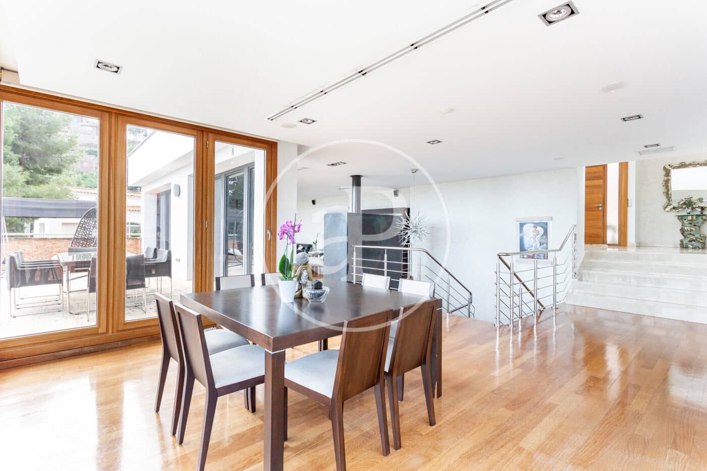 5 bedroom Villa for rent in Pucol with pool - € 5,500 (Ref: 9440609)