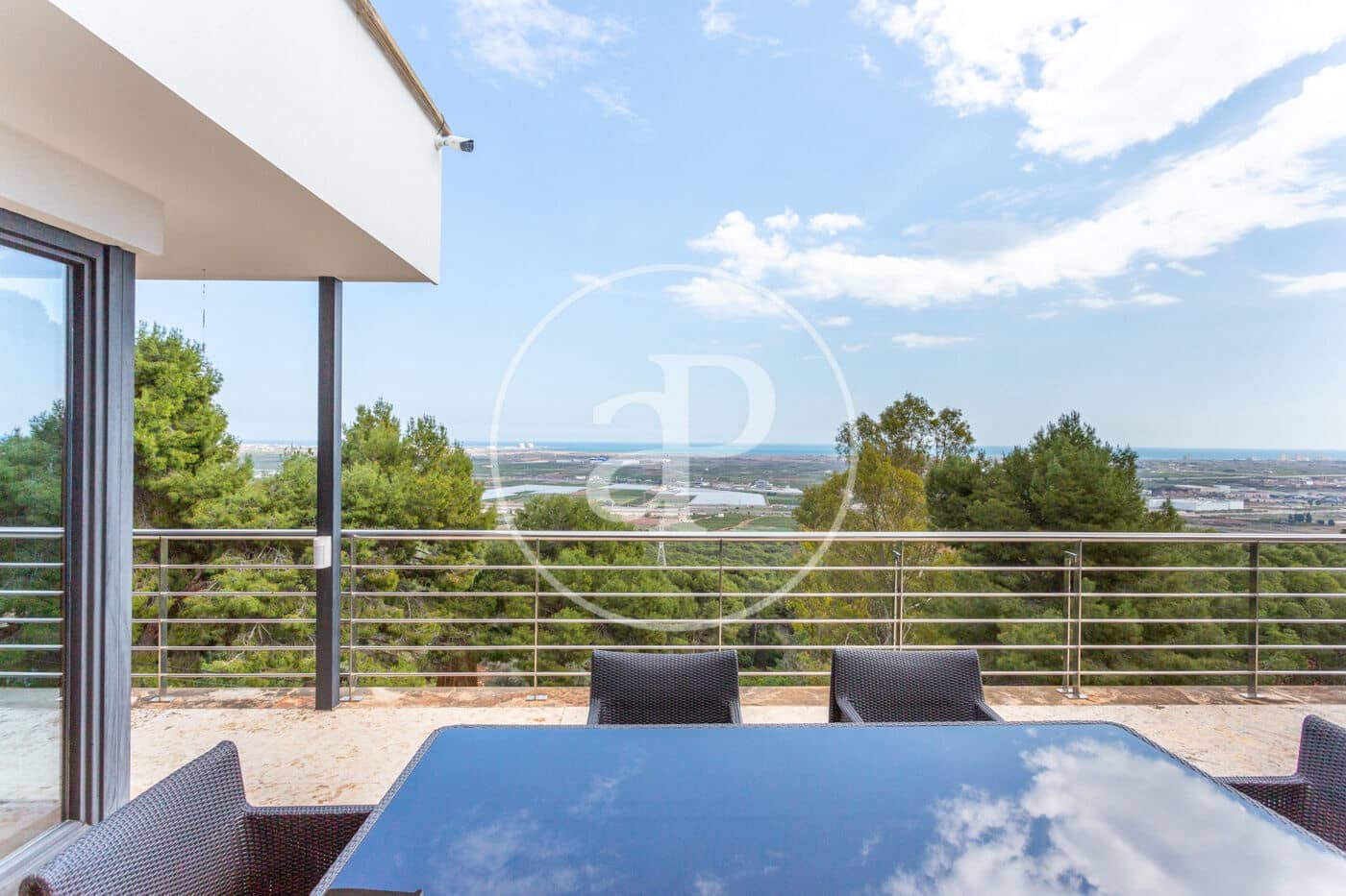 5 bedroom Villa for rent in Pucol with pool - € 5,500 (Ref: 9440609)