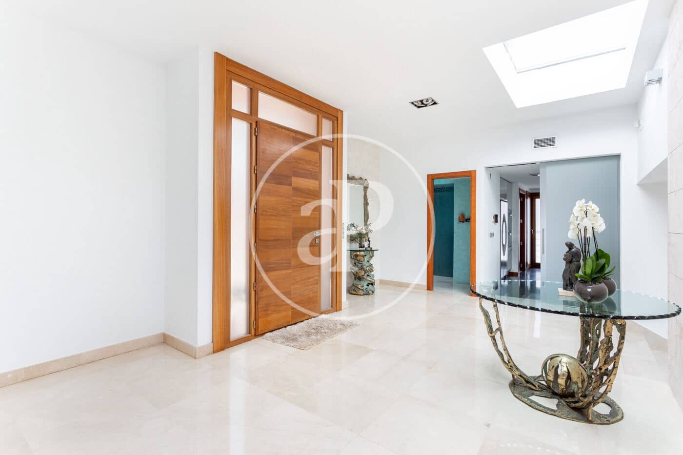 5 bedroom Villa for rent in Pucol with pool - € 5,500 (Ref: 9440609)