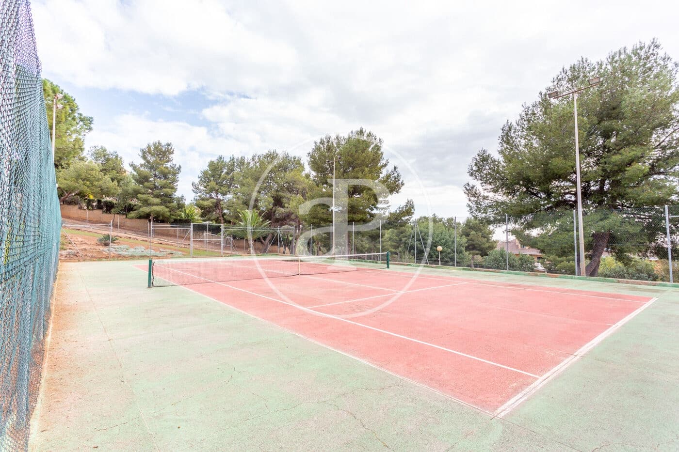 5 bedroom Villa for rent in Pucol with pool - € 5,500 (Ref: 9440609)