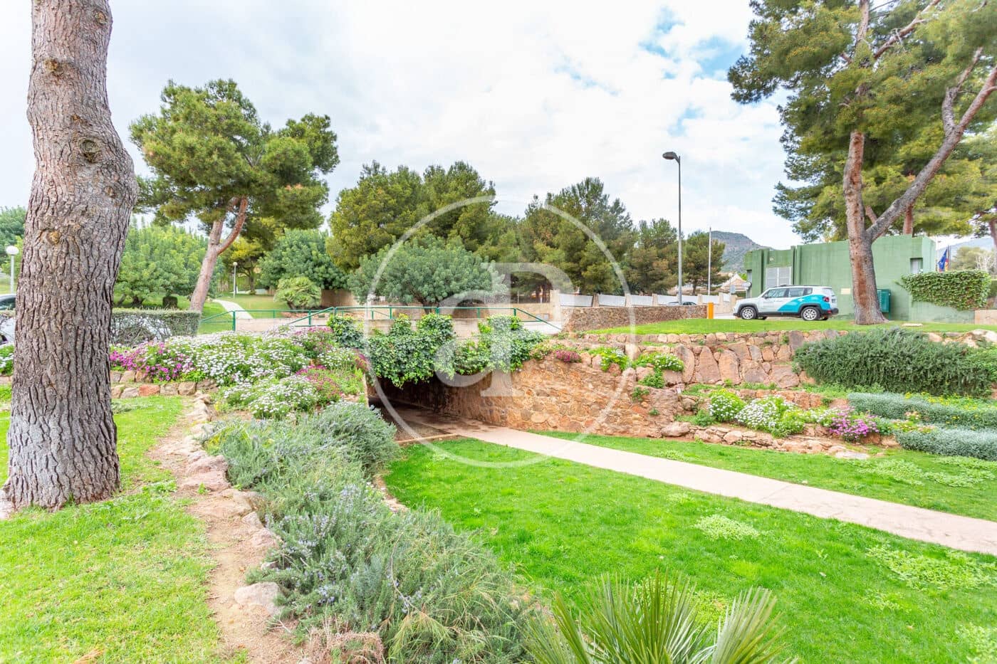 5 bedroom Villa for rent in Pucol with pool - € 5,500 (Ref: 9440609)