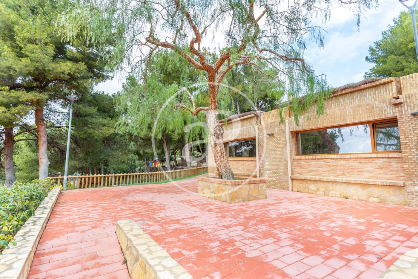 5 bedroom Villa for rent in Pucol with pool - € 5,500 (Ref: 9440609)