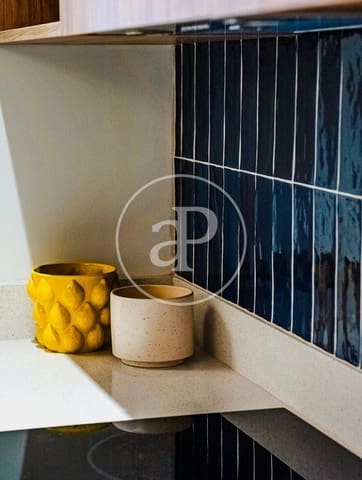 3 soveværelse Lejlighed til salg i Cabanyal-Canyamelar, Valencia by med swimmingpool - € 655.000 (Ref: 9440610)