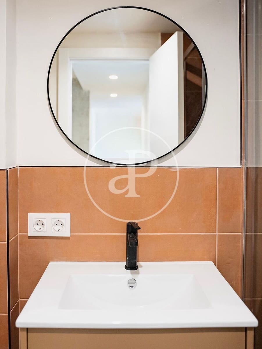 5 soveværelse Lejlighed til salg i Valencia by - € 377.000 (Ref: 9440611)