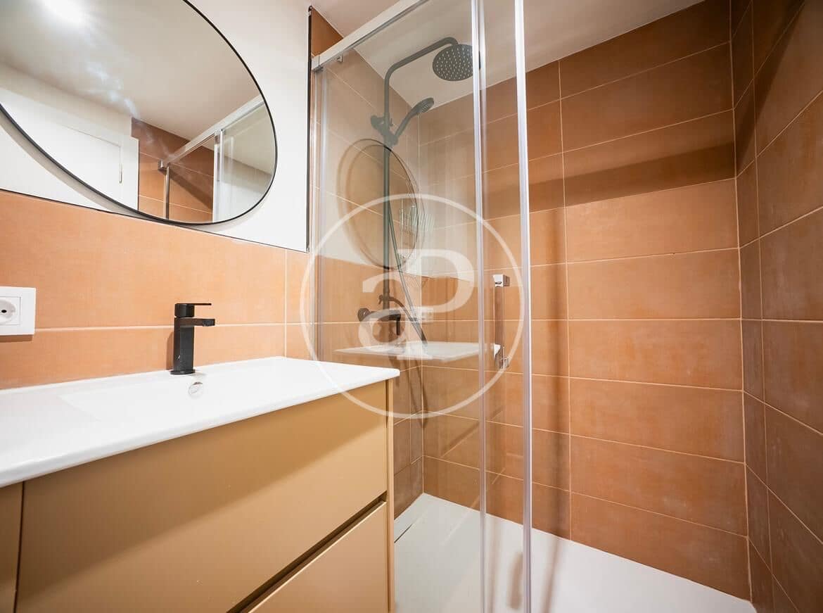 5 soveværelse Lejlighed til salg i Valencia by - € 377.000 (Ref: 9440611)