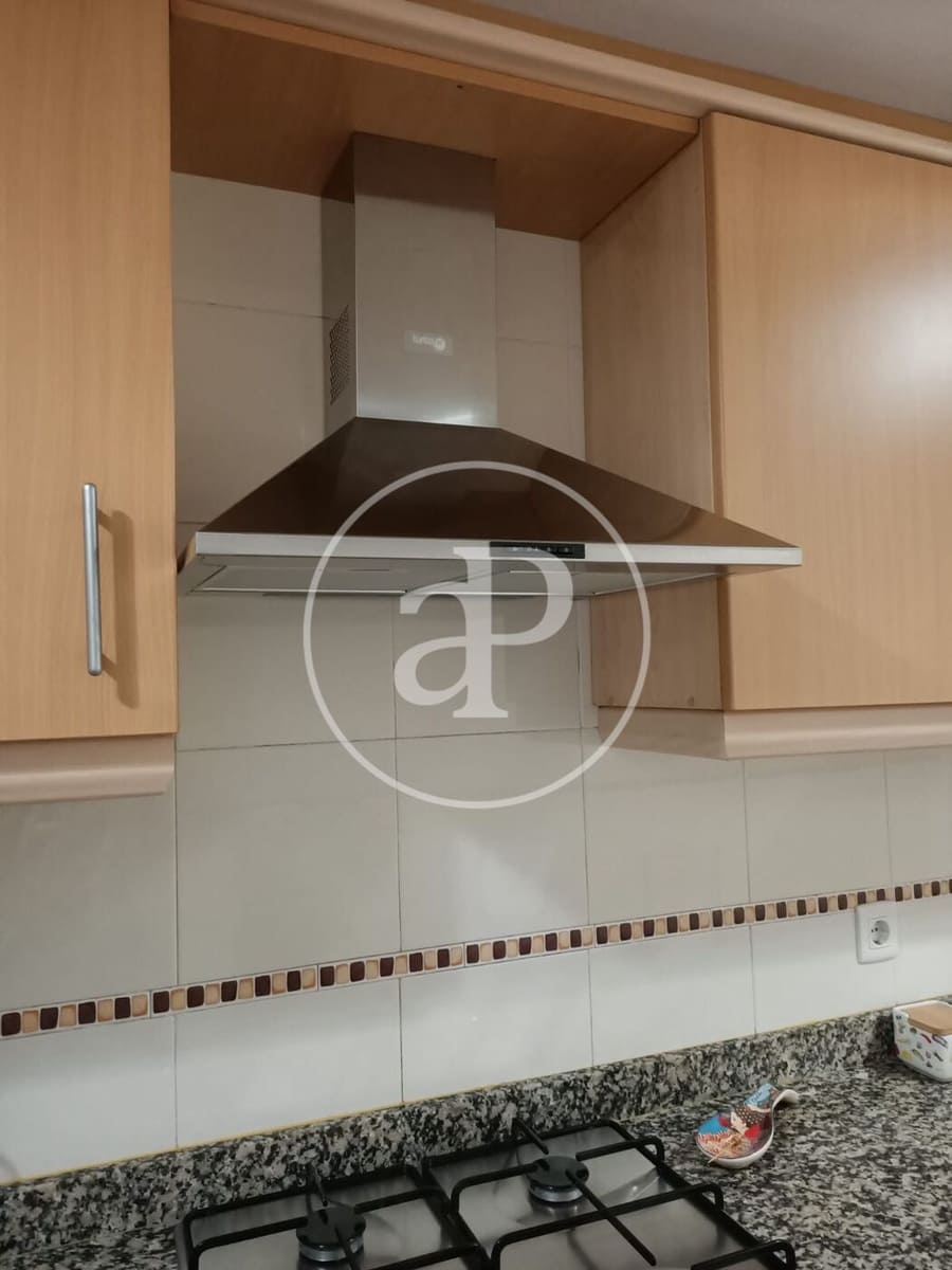 Appartement de 3 chambres à louer à Paiporta - 1 100 € (Ref: 9440613)