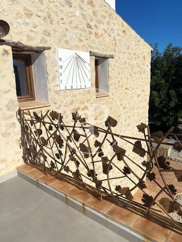 6 bedroom Villa for rent in La Xara - La Sella, Dénia with pool - € 4,000 (Ref: 9440615)