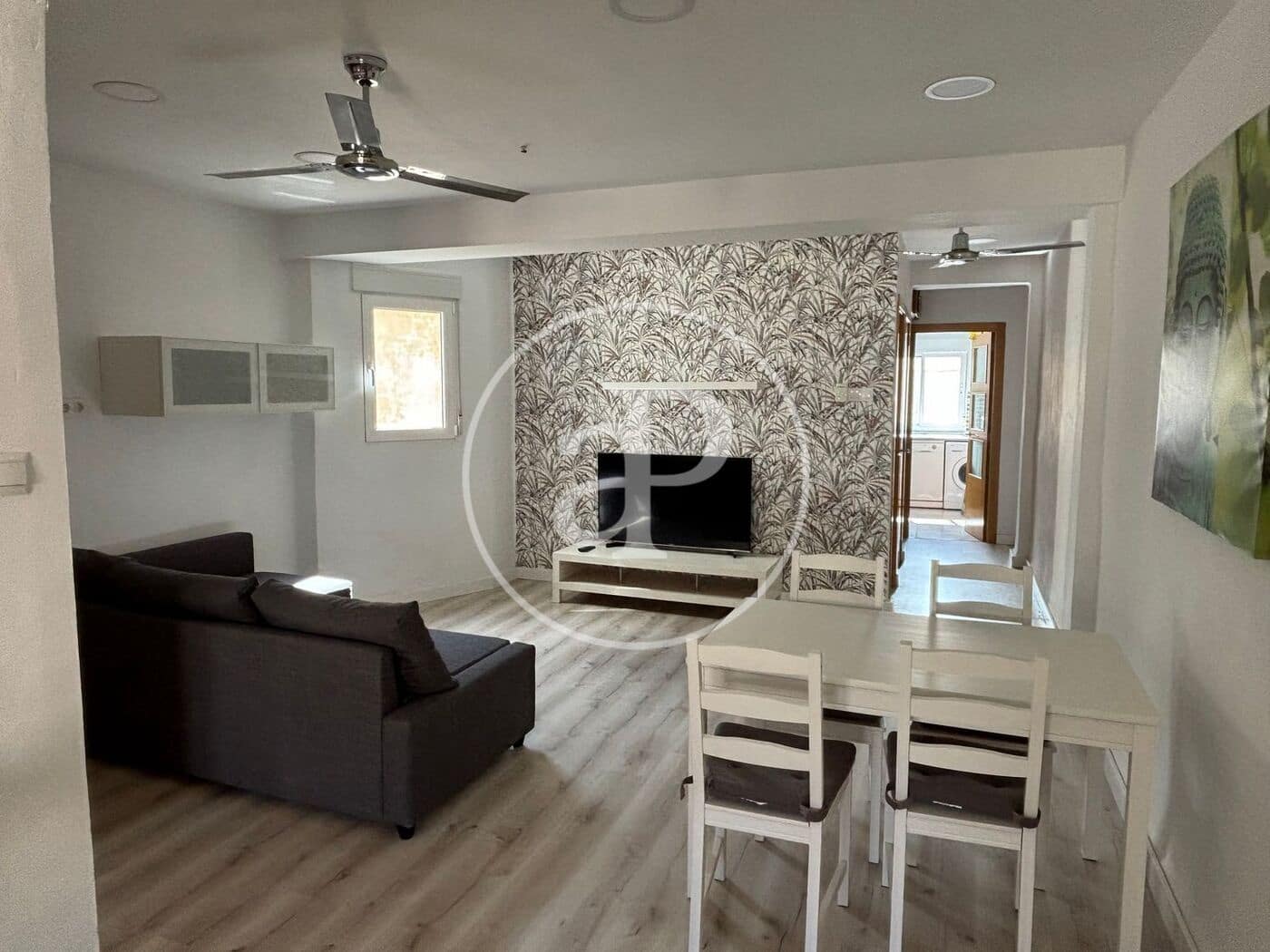 3 bedroom Apartment for rent in Valencia city - € 1,190 (Ref: 9446445)