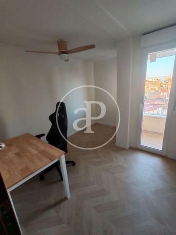 4 camera da letto Attico da affittare in Cabanyal-Canyamelar, Valencia città - 1.900 € (Rif: 9446447)