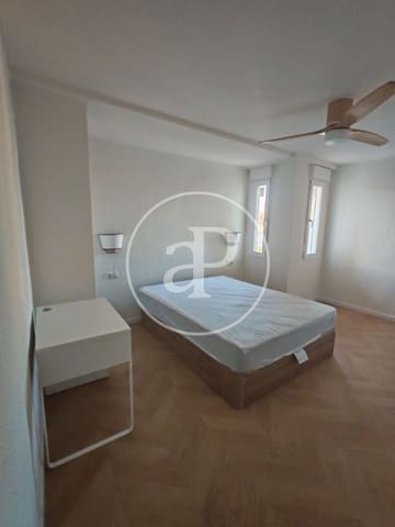4 camera da letto Attico da affittare in Cabanyal-Canyamelar, Valencia città - 1.900 € (Rif: 9446447)
