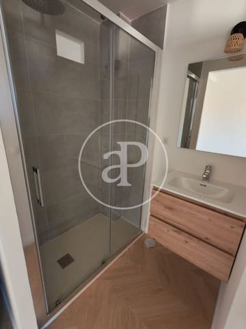 4 camera da letto Attico da affittare in Cabanyal-Canyamelar, Valencia città - 1.900 € (Rif: 9446447)