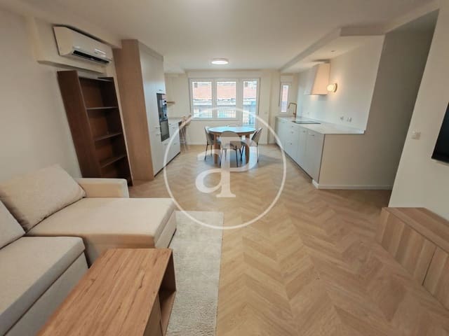 4 camera da letto Attico da affittare in Cabanyal-Canyamelar, Valencia città - 1.900 € (Rif: 9446447)