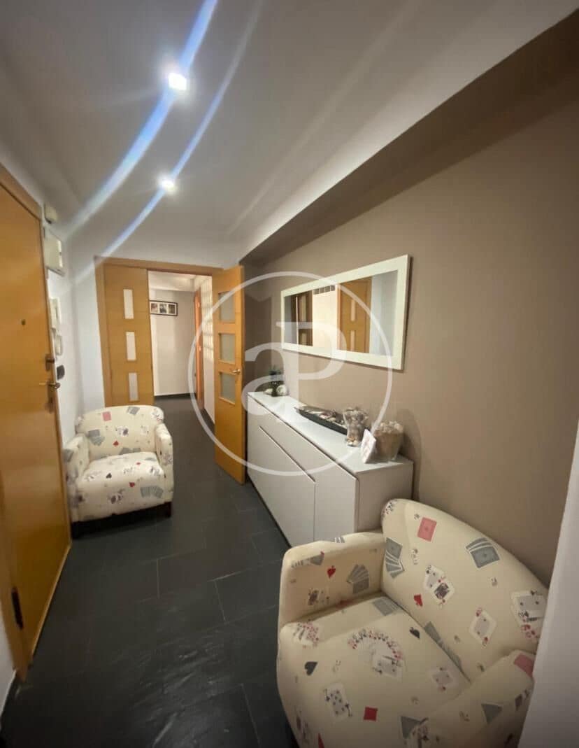 4 sypialnia Apartament na sprzedaż w Paterna - 235 000 € (Ref: 9449386)