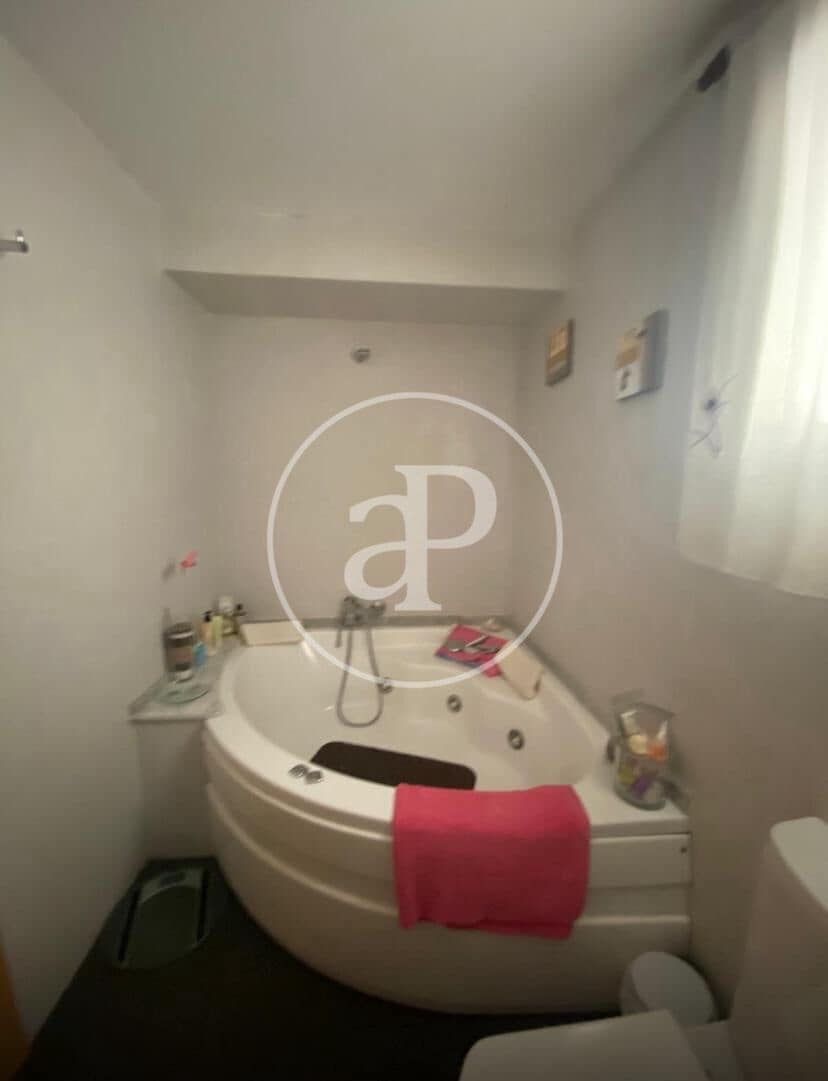 4 sypialnia Apartament na sprzedaż w Paterna - 235 000 € (Ref: 9449386)