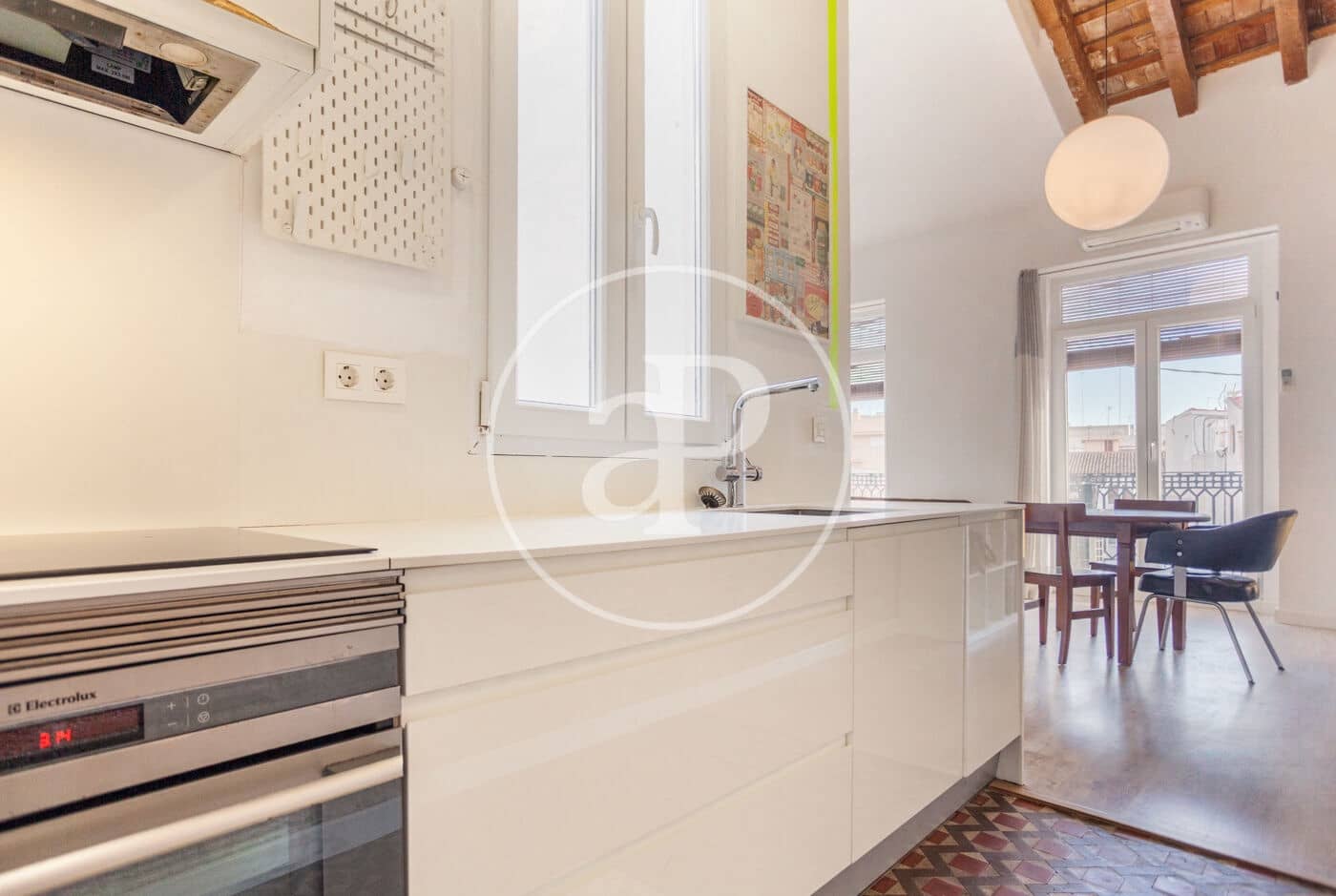 2 soveværelse Penthouse til leje i Valencia by - € 1.650 (Ref: 9449387)