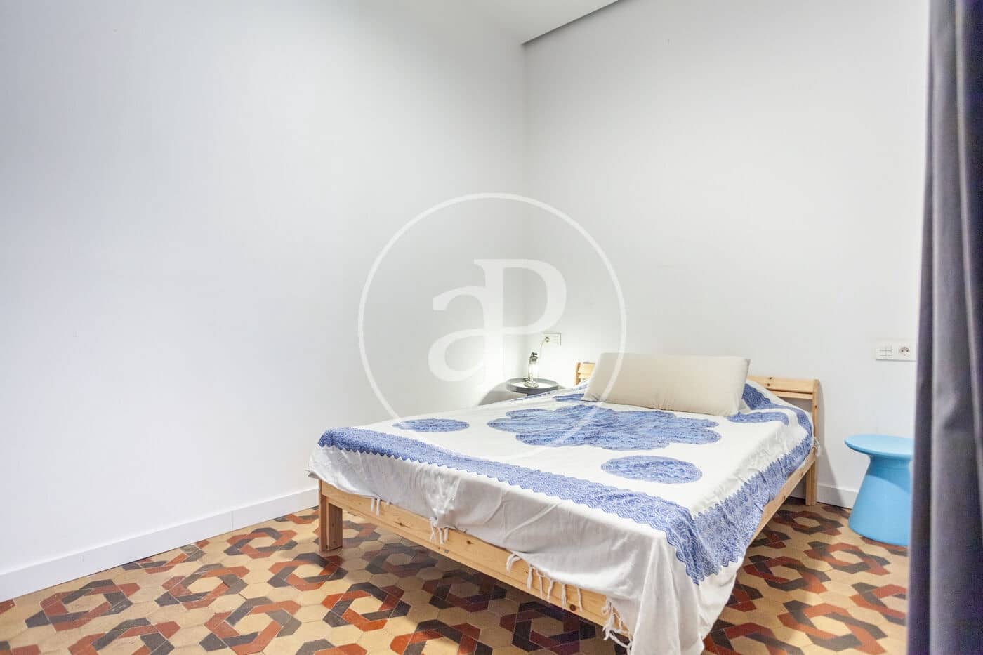 2 soveværelse Penthouse til leje i Valencia by - € 1.650 (Ref: 9449387)