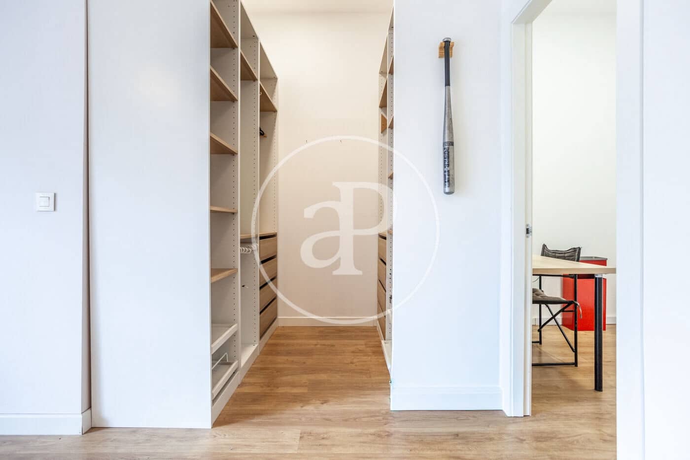 2 soveværelse Penthouse til leje i Valencia by - € 1.650 (Ref: 9449387)