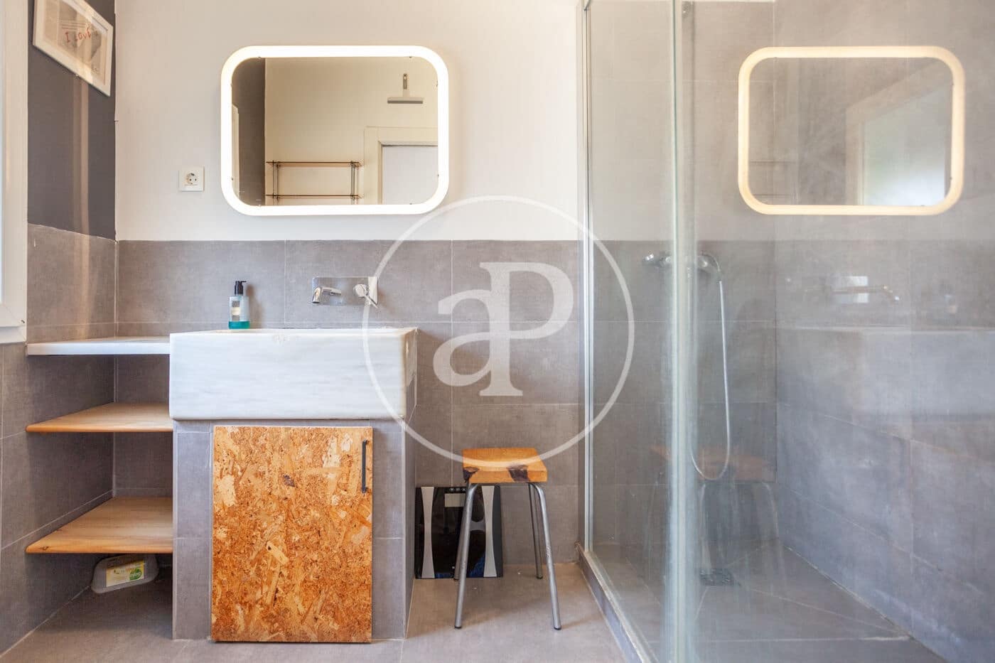 2 soveværelse Penthouse til leje i Valencia by - € 1.650 (Ref: 9449387)