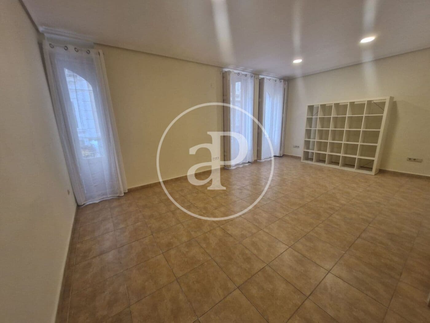 1 makuuhuone Huoneisto vuokrattavana paikassa Valencia kaupunki - 1 500 € (Ref: 9449388)