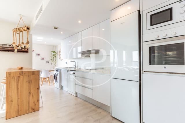 3 soveværelse Lejlighed til leje i Sant Llorens, Valencia by med swimmingpool - € 2.000 (Ref: 9451099)