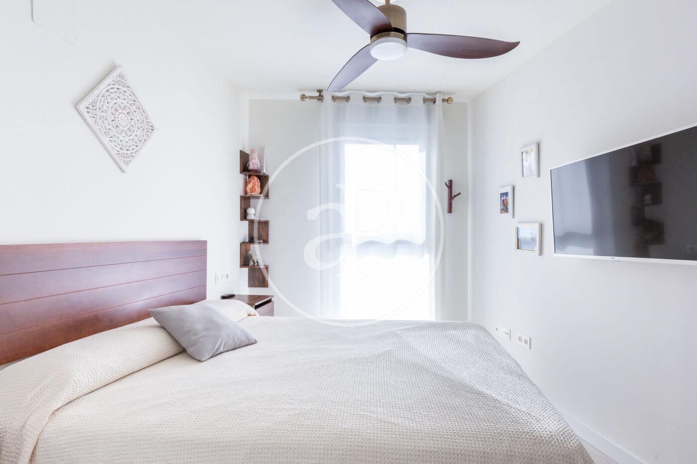 Appartement de 3 chambres à louer à Valence ville avec piscine - 2 000 € (Ref: 9451099)