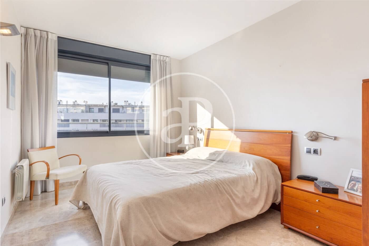 4 slaapkamer Appartement te koop in Valencia stad met zwembad - € 1.300.000 (Ref: 9451100)
