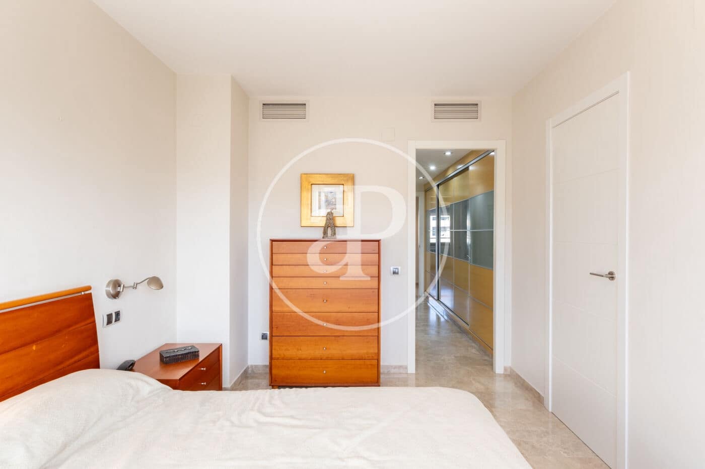 4 slaapkamer Appartement te koop in Valencia stad met zwembad - € 1.300.000 (Ref: 9451100)