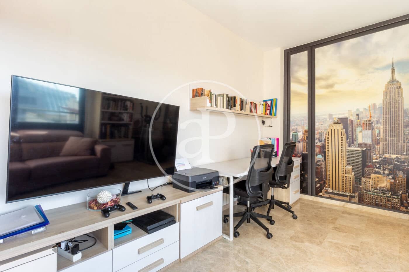 4 slaapkamer Appartement te koop in Valencia stad met zwembad - € 1.300.000 (Ref: 9451100)