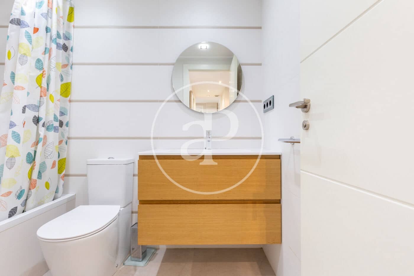 4 slaapkamer Appartement te koop in Valencia stad met zwembad - € 1.300.000 (Ref: 9451100)