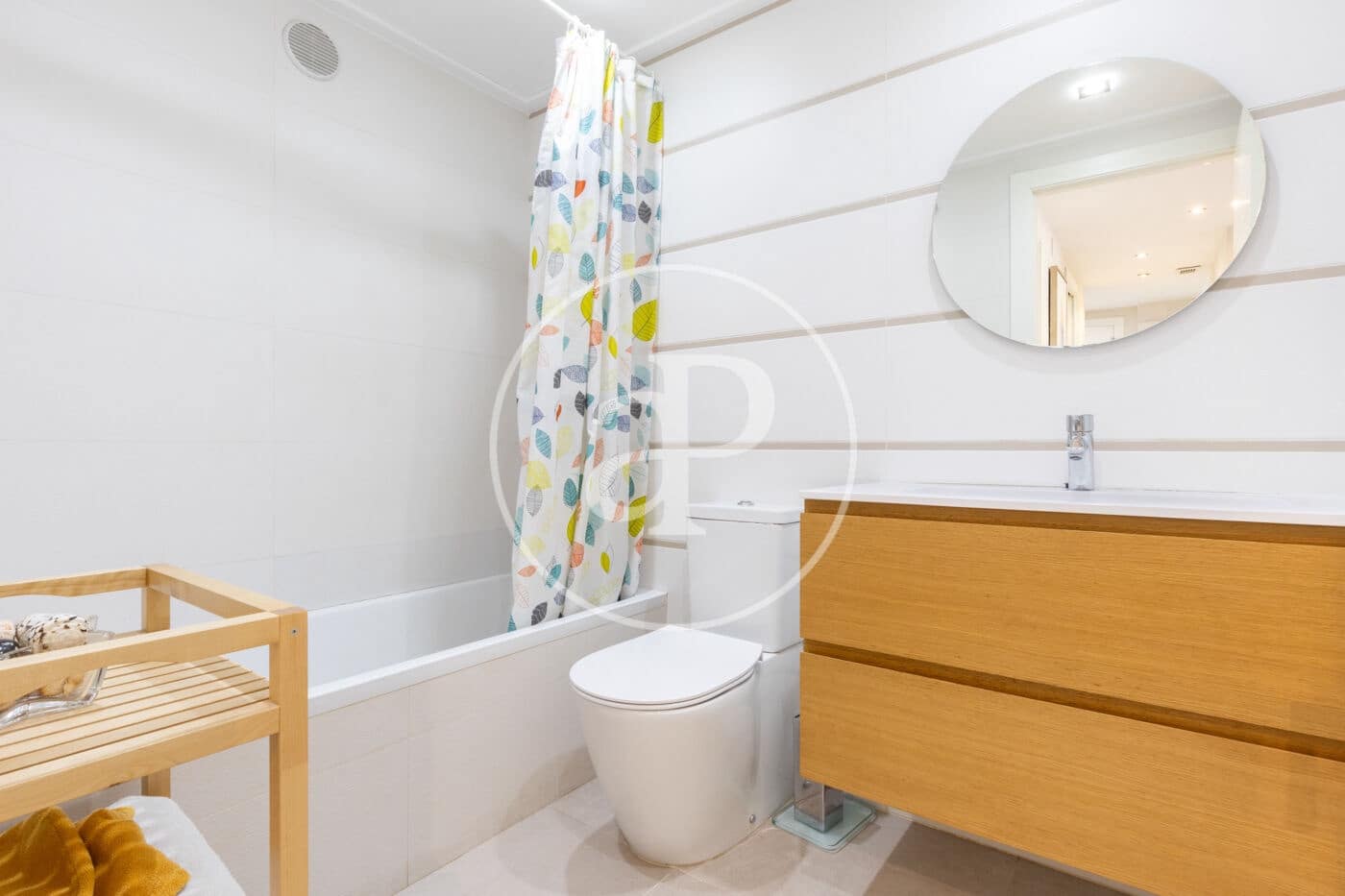 4 slaapkamer Appartement te koop in Valencia stad met zwembad - € 1.300.000 (Ref: 9451100)